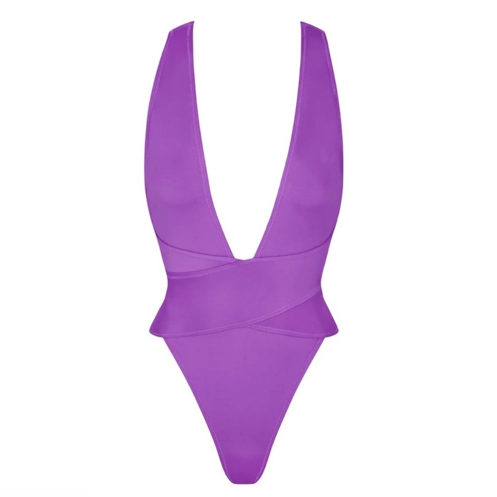 Sw41. 💜 SKIMS SIGNATURE SWIM PLUNGE CUT OUT MONOKINI SWIMSUIT VIOLET 4X nwt